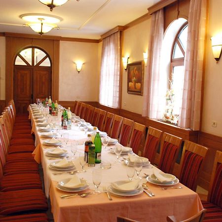Hotel Sucevic Garni Belgrado Restaurante foto