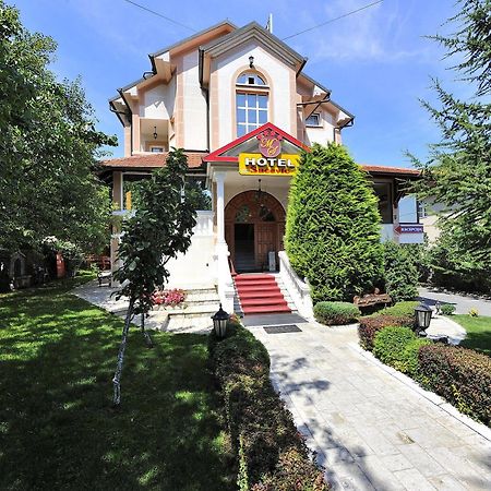 Hotel Sucevic Garni Belgrado Exterior foto
