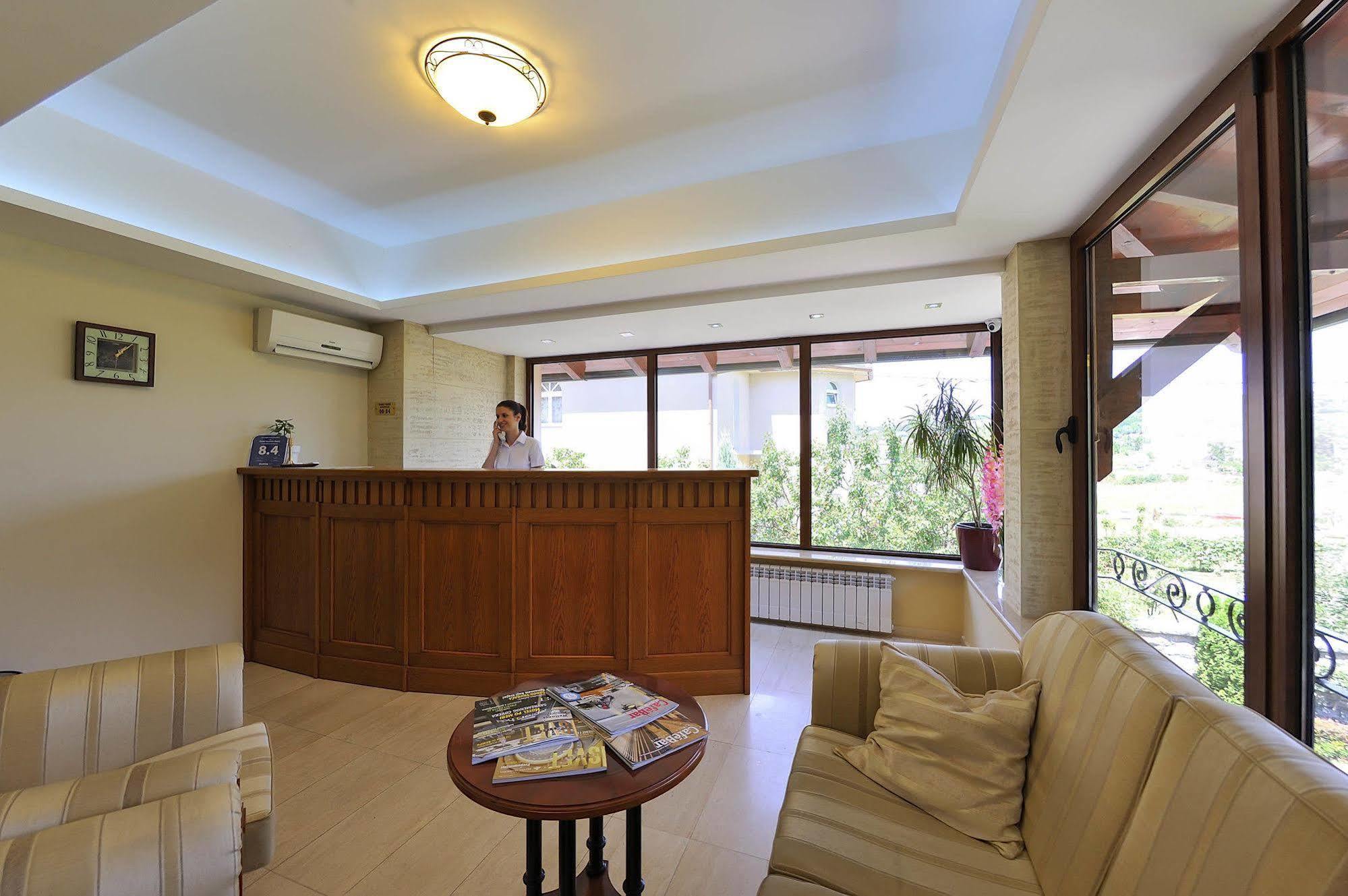 Hotel Sucevic Garni Belgrado Exterior foto