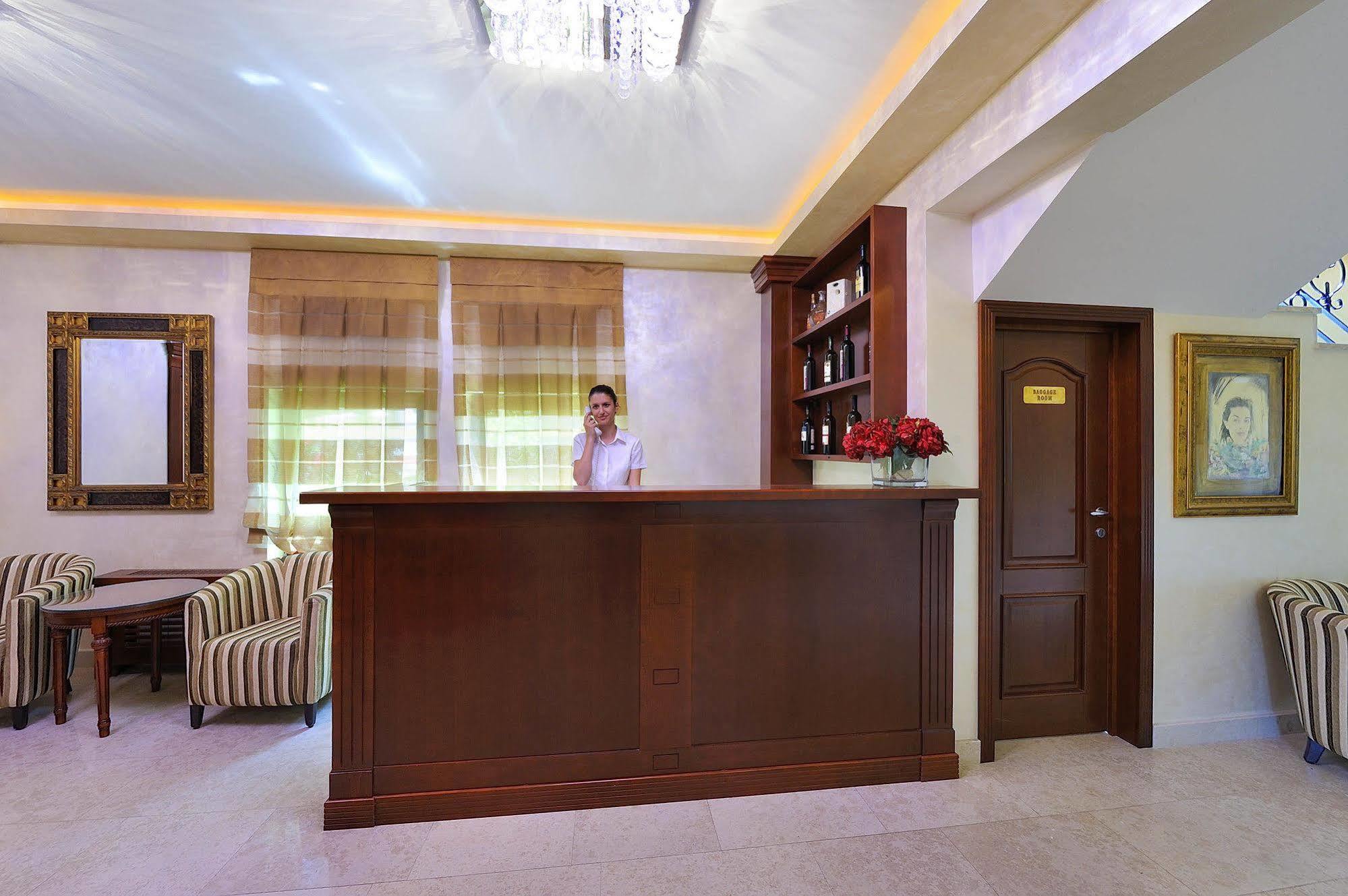 Hotel Sucevic Garni Belgrado Exterior foto